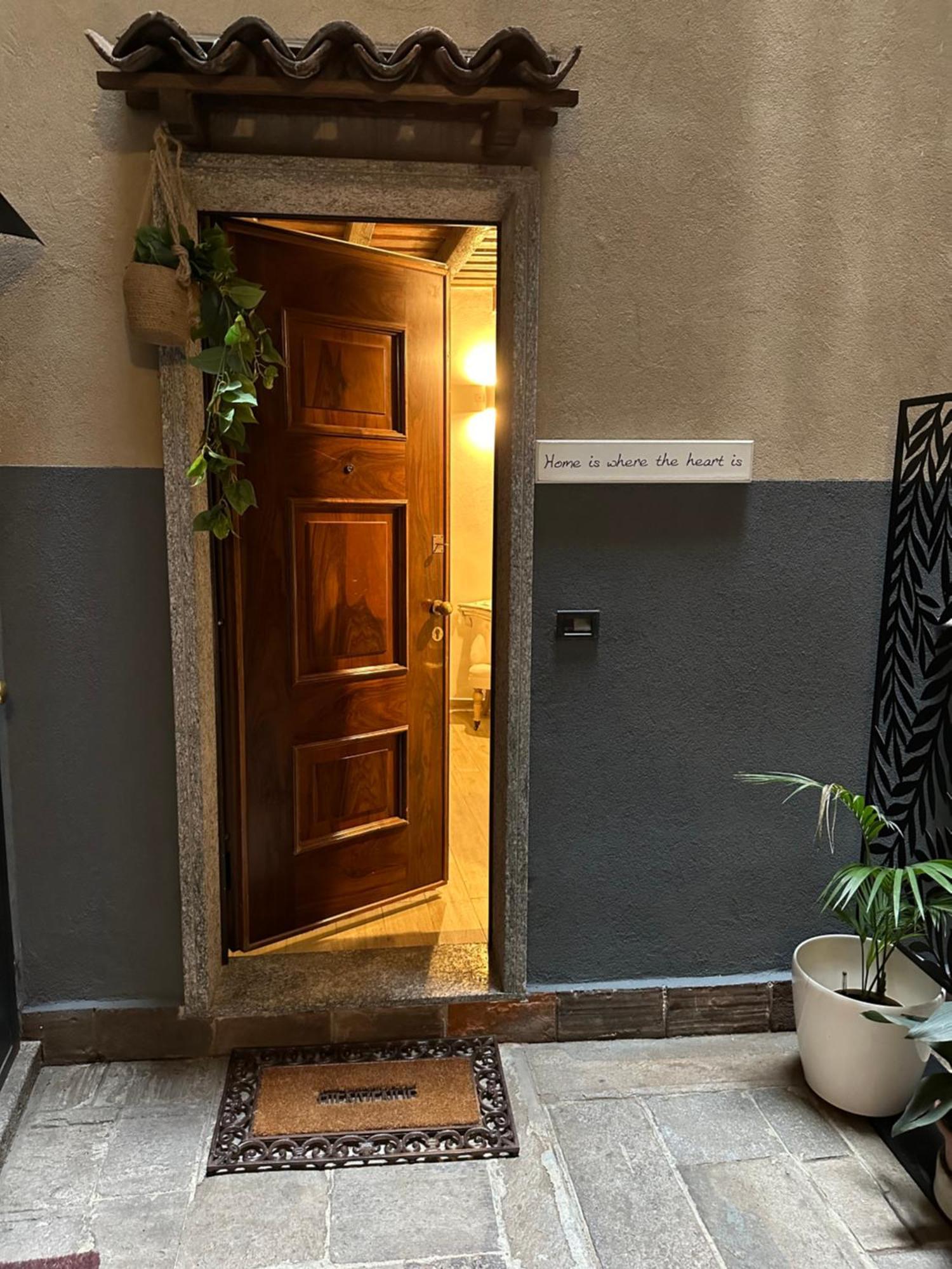Your Lovely Retreat In Brera มิลาน ภายนอก รูปภาพ